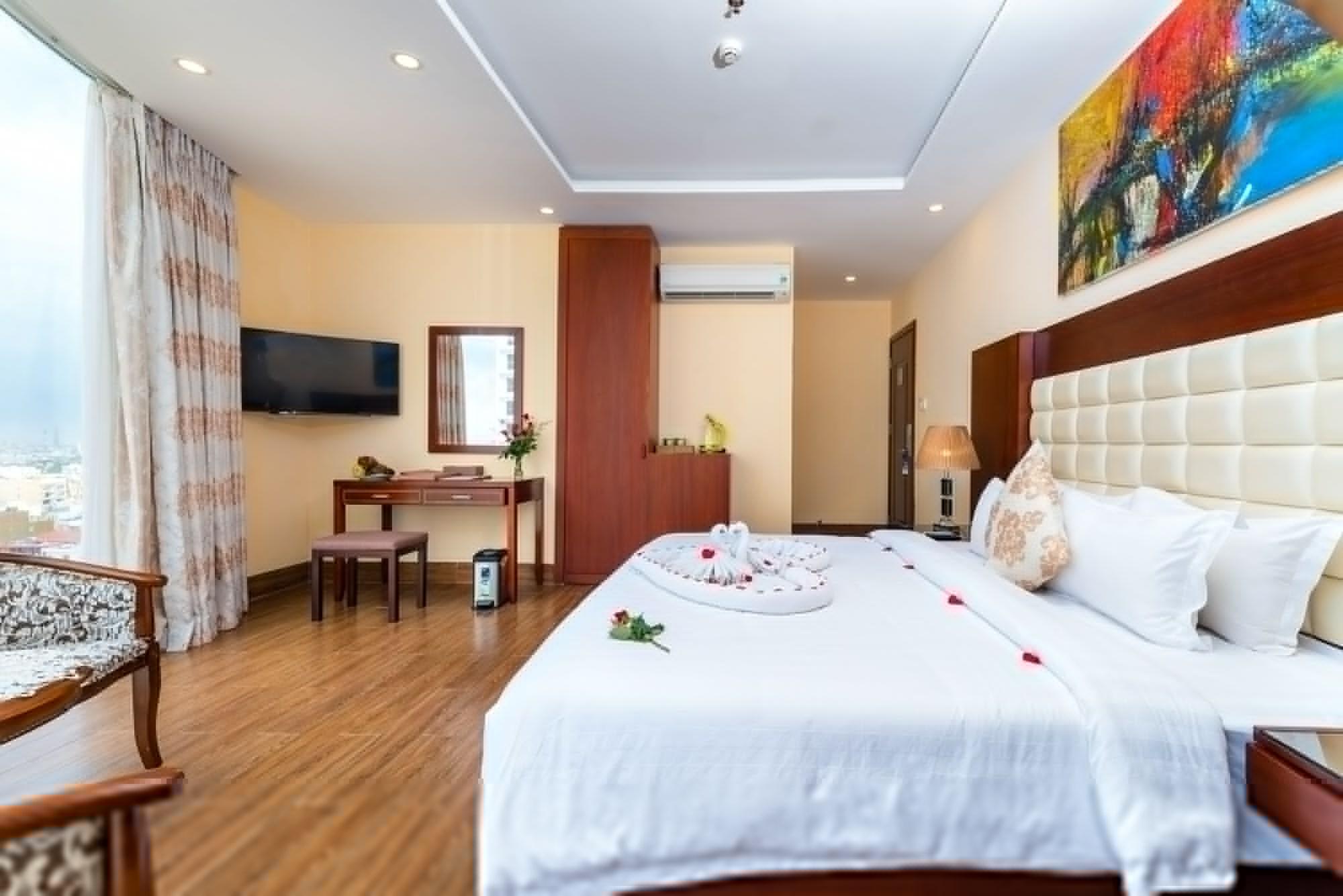Nhat Minh And Отель 4*